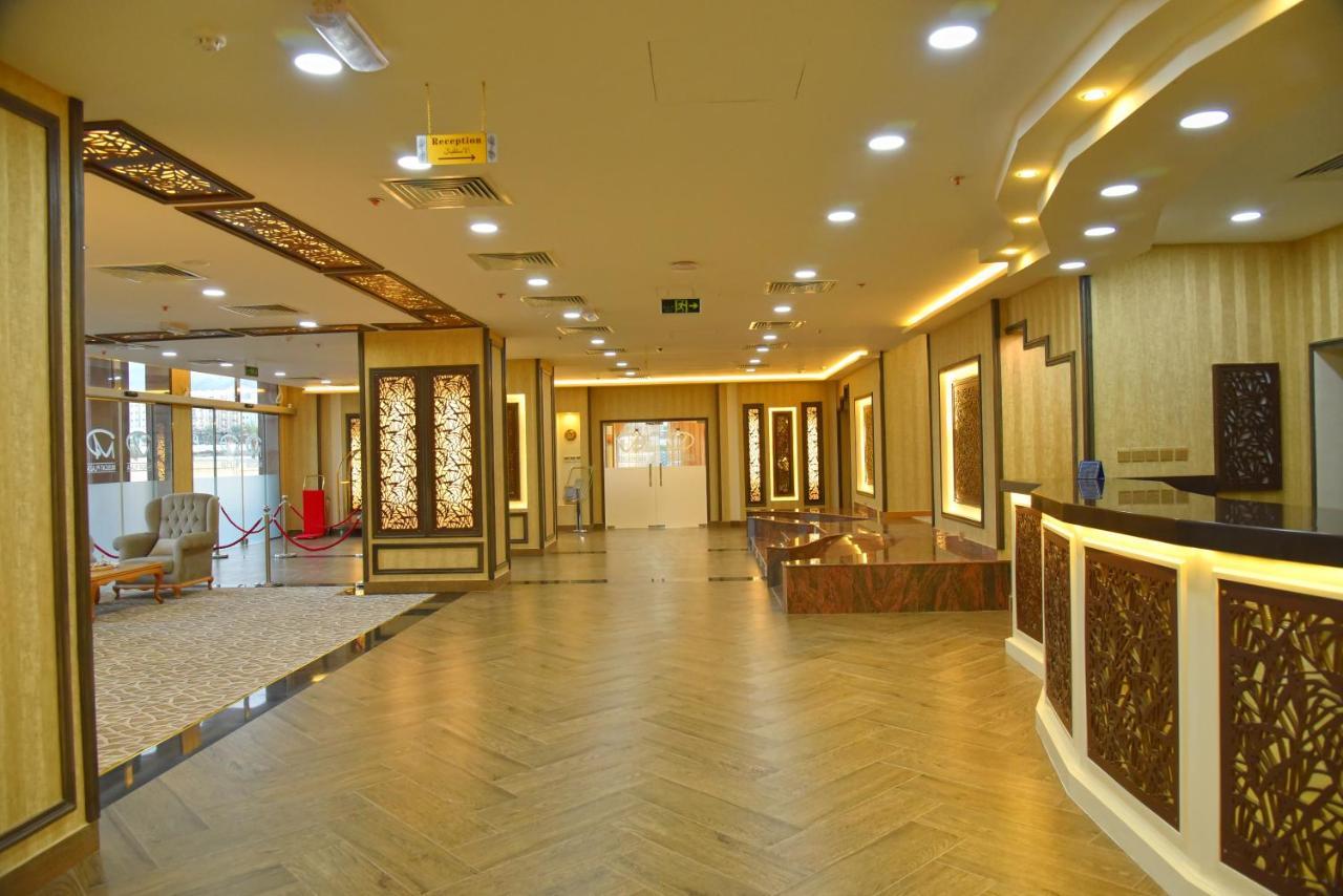 Plaza Hotel 3*