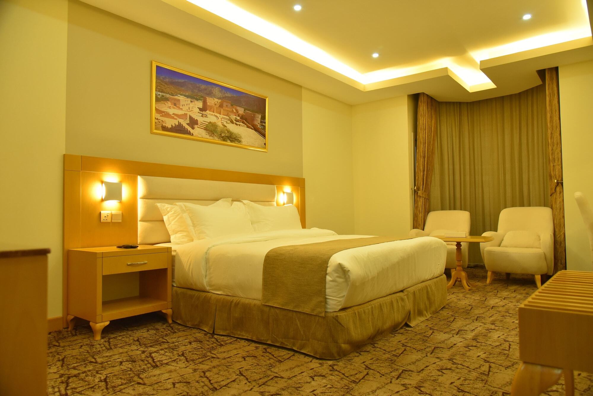Plaza 3* Muscat